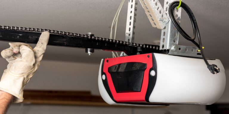 Five Quick & Easy Ways to Troubleshoot Your Garage Door Opener