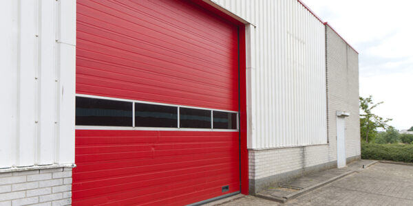 A Comprehensive Guide to Selecting the Best Commercial Garage Door for Your Business